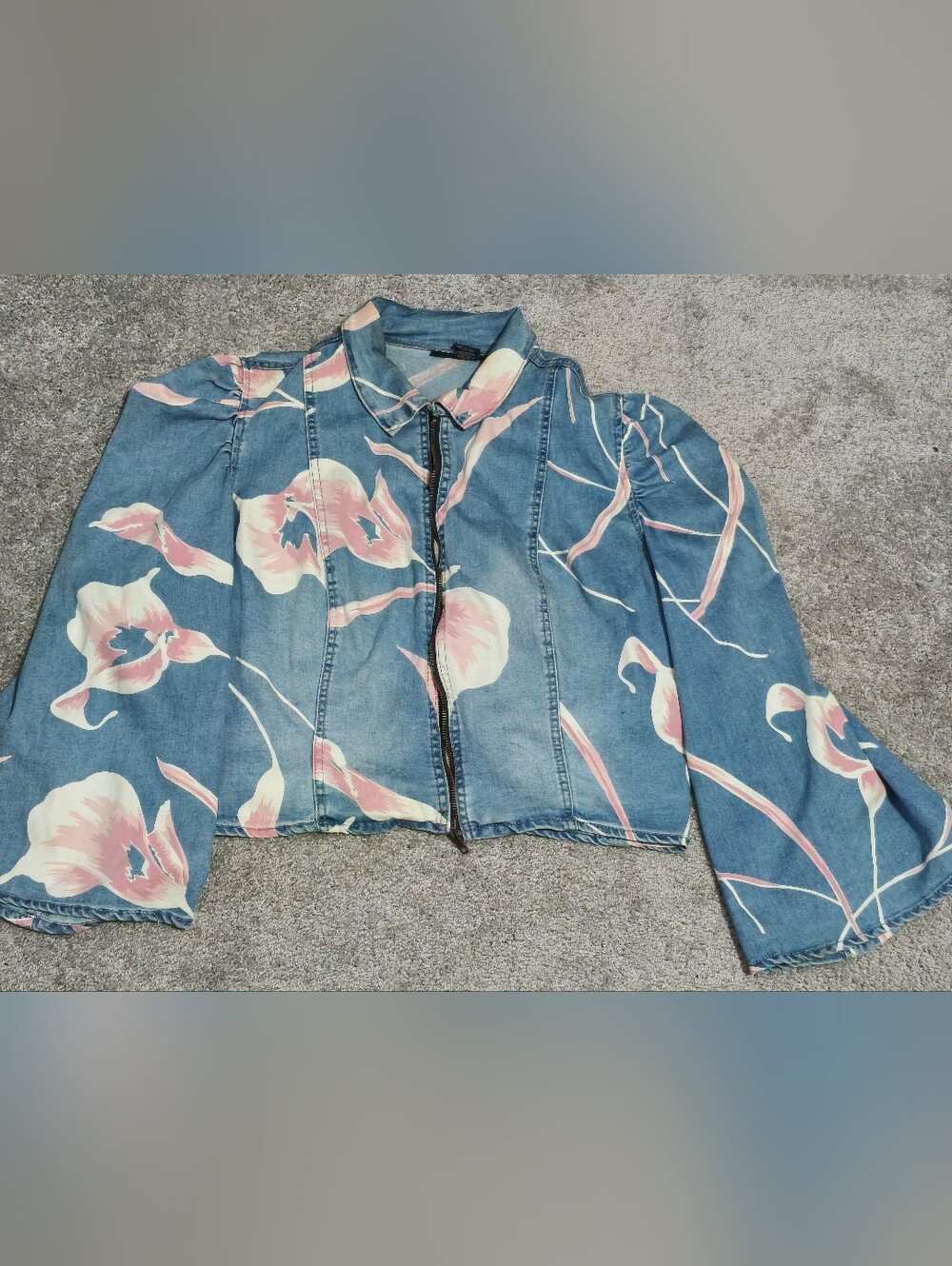 Ashley Stewart Blue Denim Floral Cropped Jacket with Pink Prints Size 14/16